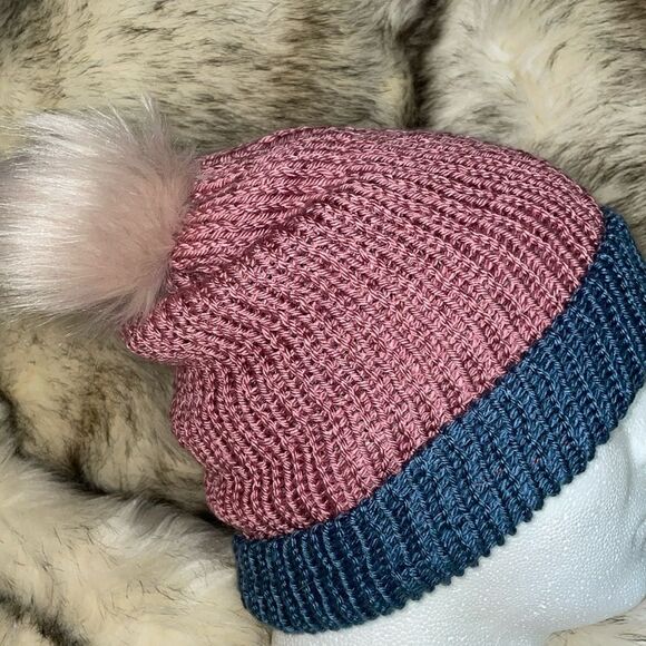 Dusty Rose and Light Country Blue Beanie w/ Cream Pom Pom - Hand Knit By Douglas - Picture 1 of 4